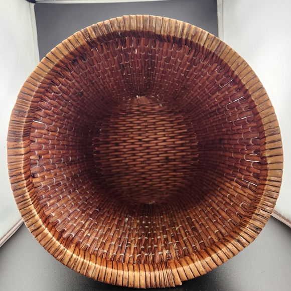 Vintage Chinese Brown Woven Basket - Picture 3 of 6